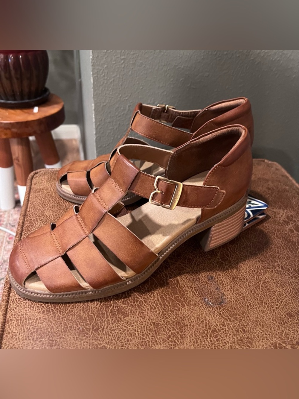 Dr. Scholl's Tan Strappy Buckle Block Heel Sandals
